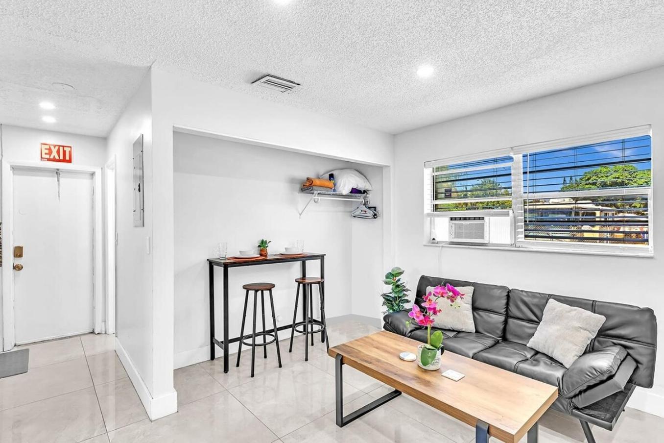 New 2 Bed Studio Close To Beach & Casino Ha04 Hollywood Exteriör bild