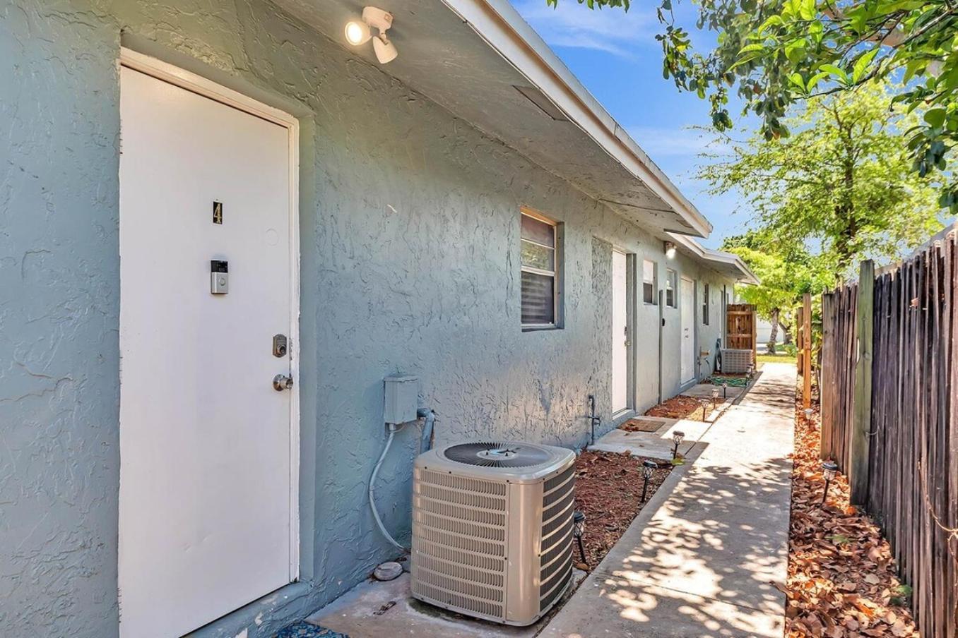 New 2 Bed Studio Close To Beach & Casino Ha04 Hollywood Exteriör bild
