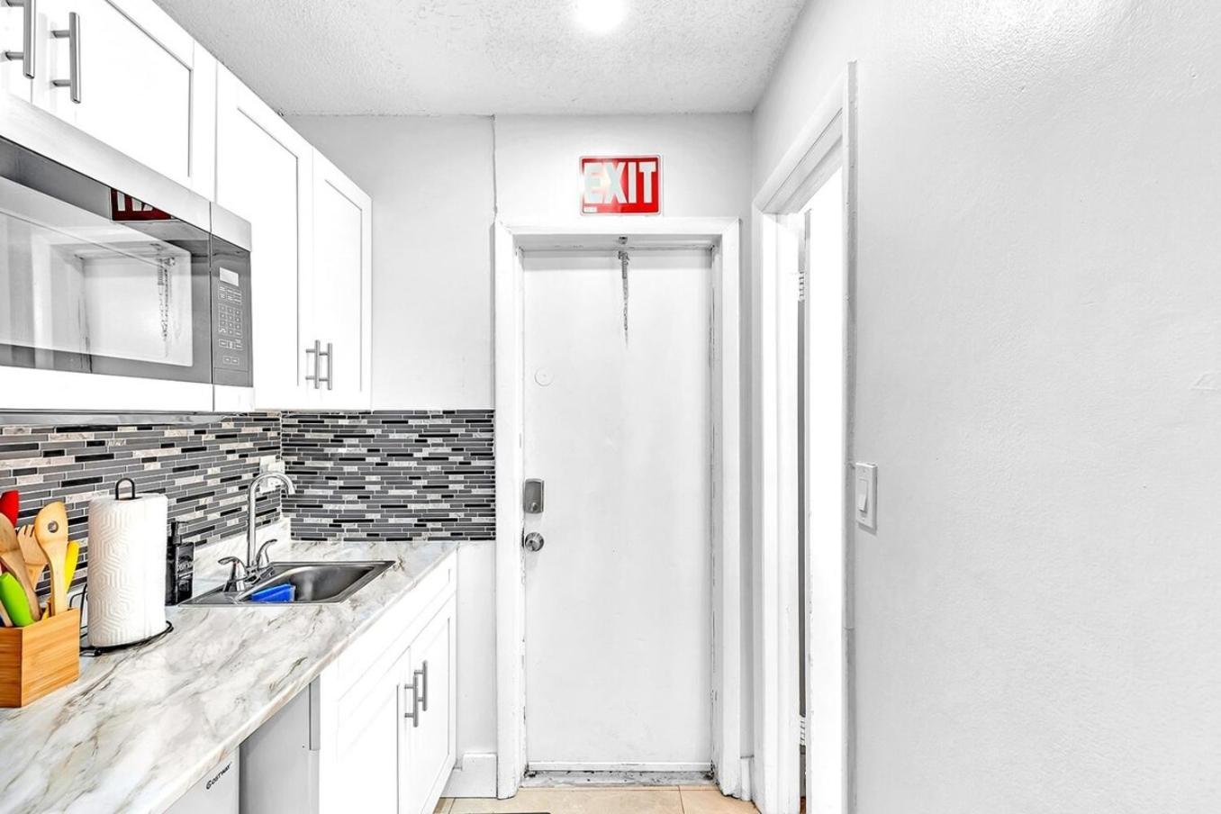 New 2 Bed Studio Close To Beach & Casino Ha04 Hollywood Exteriör bild